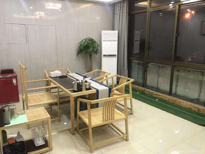 華璽房地產(chǎn)經(jīng)紀(jì) 專業(yè)與信賴，構(gòu)筑理想家園的橋梁